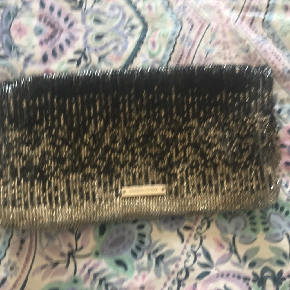Bcbg clutch